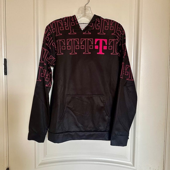 T-Mobile Shiny Black & Magenta Graphic Hoodie – Women’s Size S - Picture 1 of 6